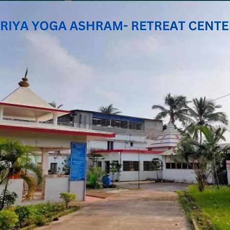 Kriya Yoga Wellness Hotel Dhablat Екстериор снимка