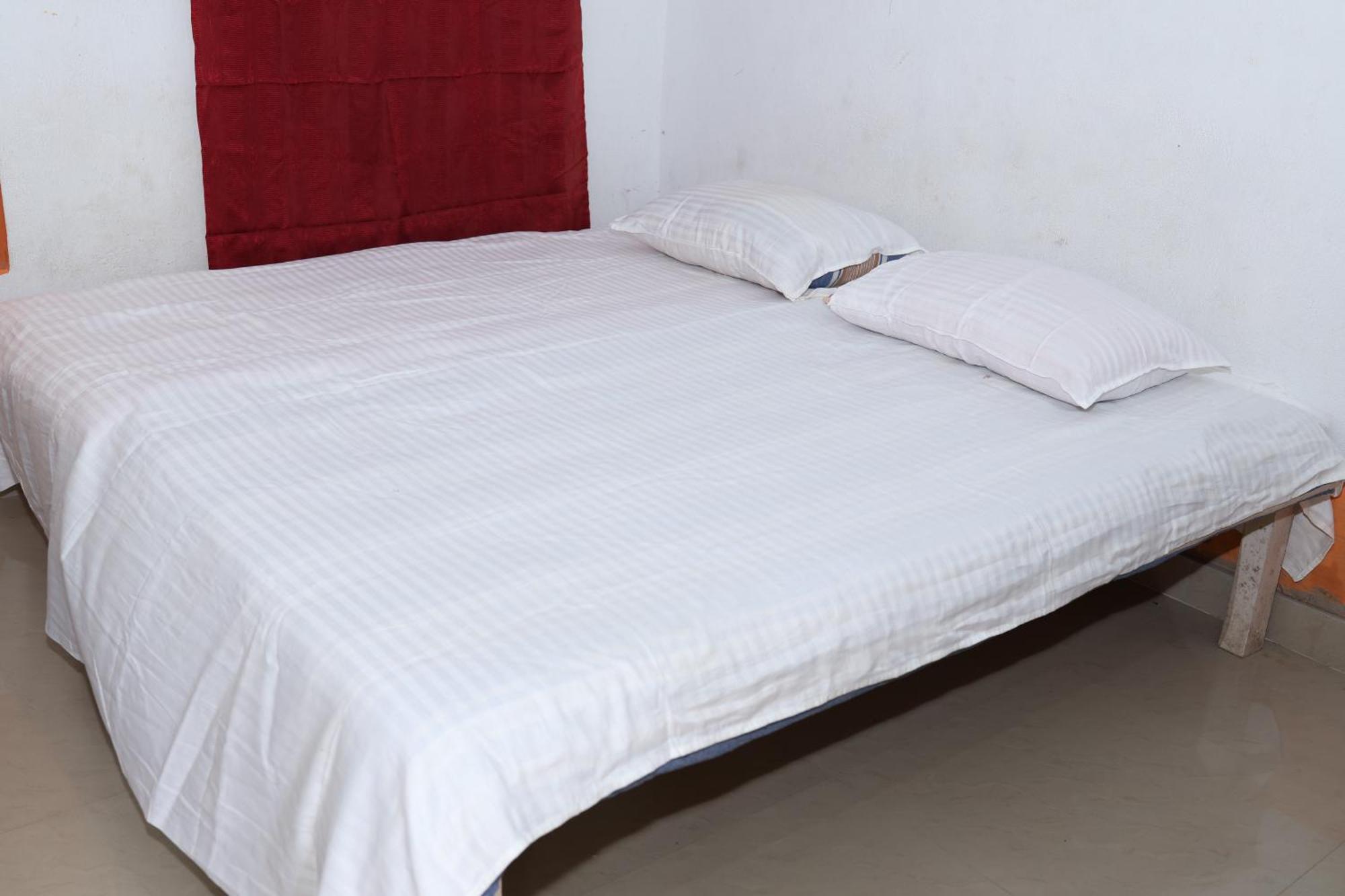 Kriya Yoga Wellness Hotel Dhablat Екстериор снимка